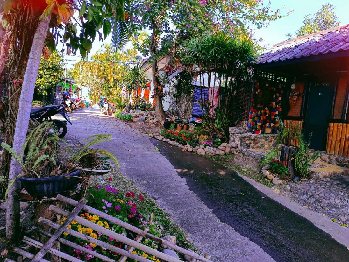 Sunny Tayai Hostel Pai Εξωτερικό φωτογραφία